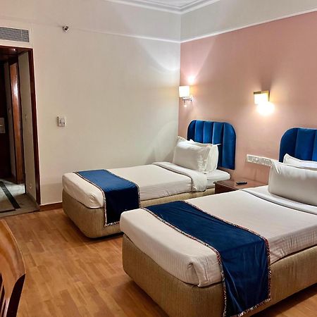 Katriya Hotel And Tower Hyderabad Luaran gambar