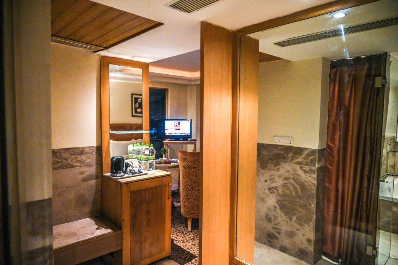 Katriya Hotel And Tower Hyderabad Luaran gambar