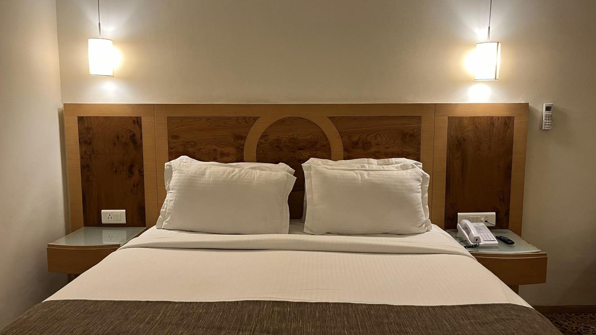 Katriya Hotel And Tower Hyderabad Luaran gambar