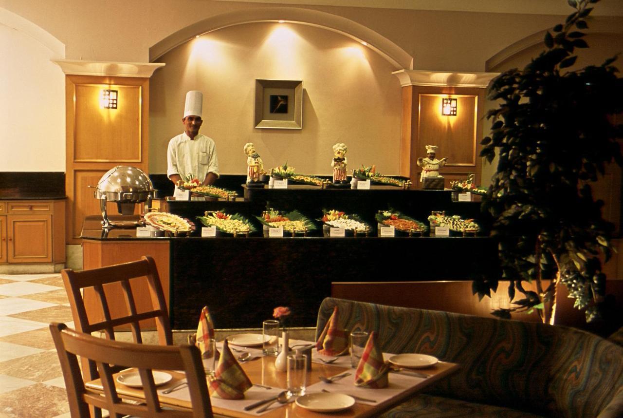 Katriya Hotel And Tower Hyderabad Luaran gambar