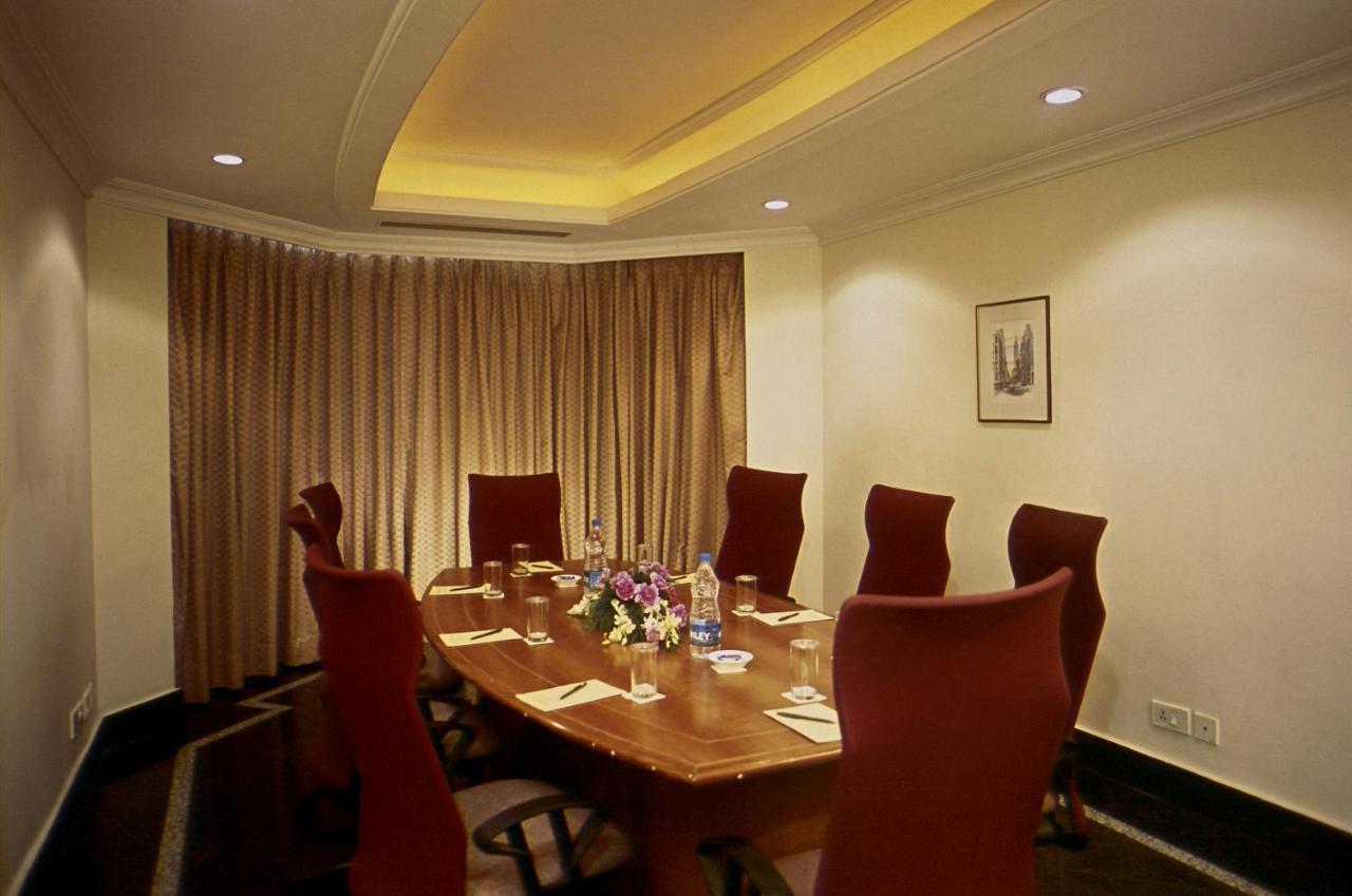 Katriya Hotel And Tower Hyderabad Luaran gambar